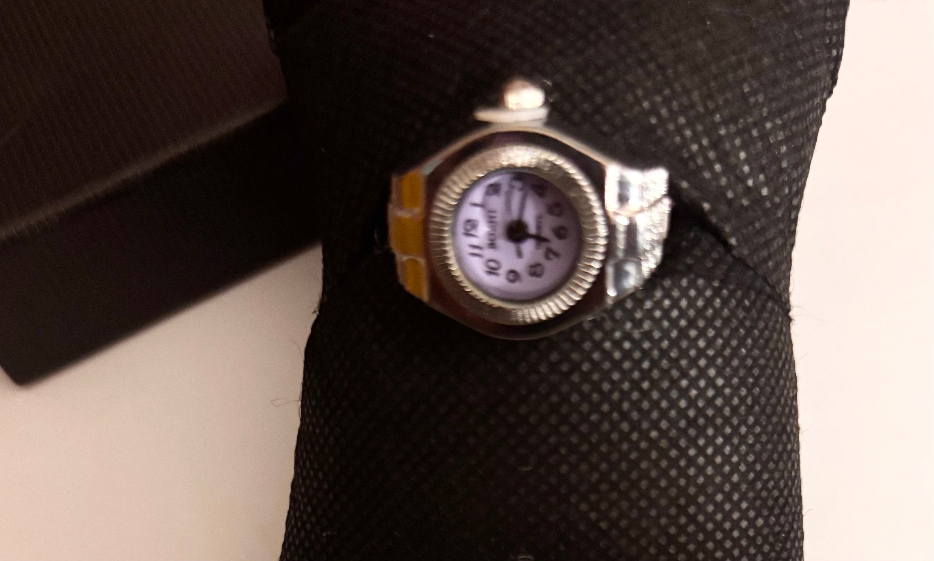 Purple Face Ring Watch